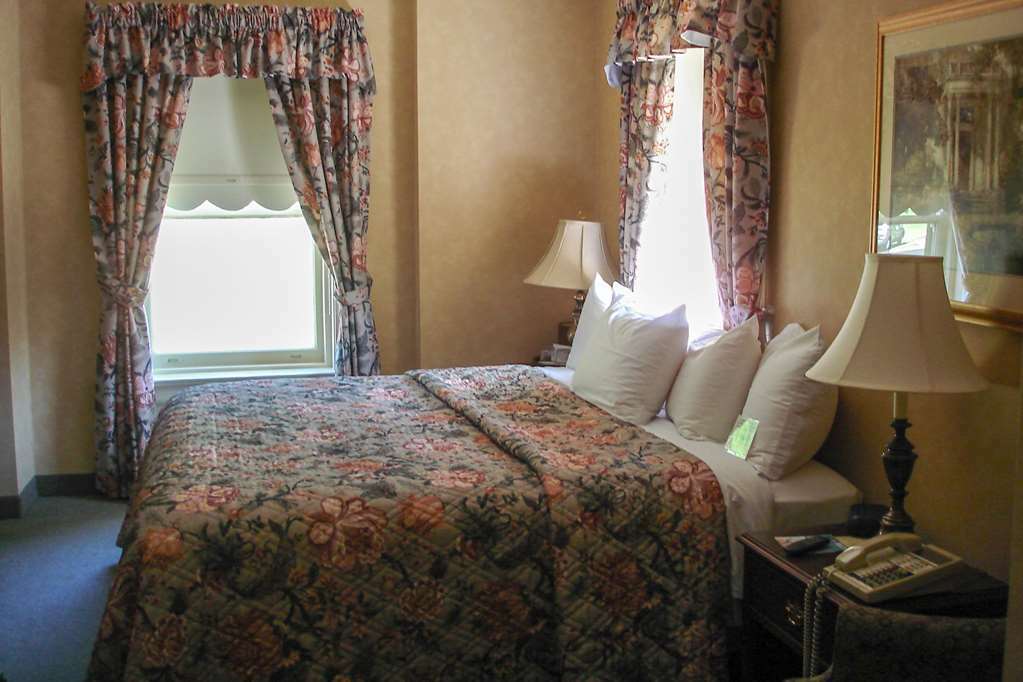 Traditions Hotel & Spa, Ascend Hotel Collection Johnson City Rom bilde